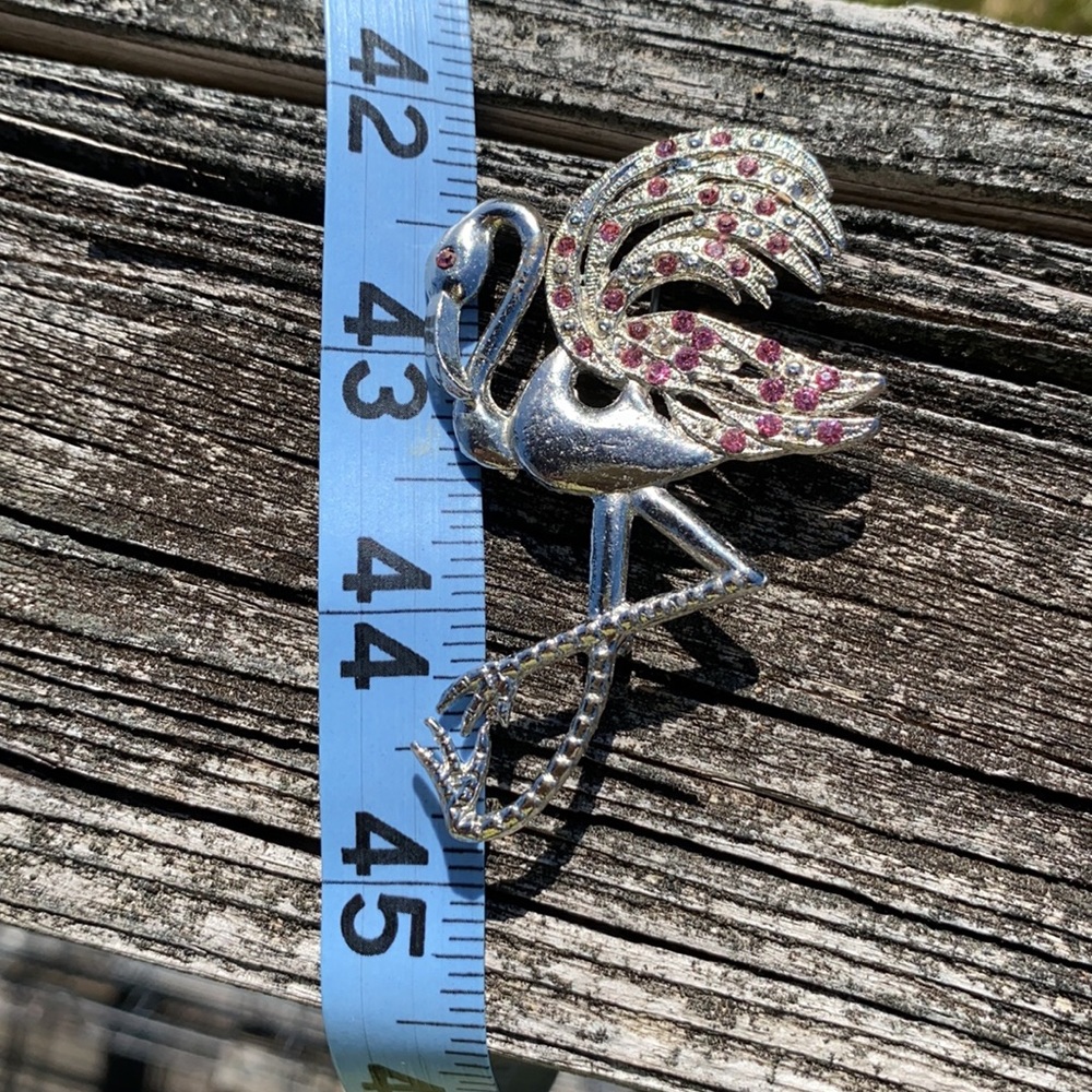 Silver Flamingo Pin - Picture 5 of 5